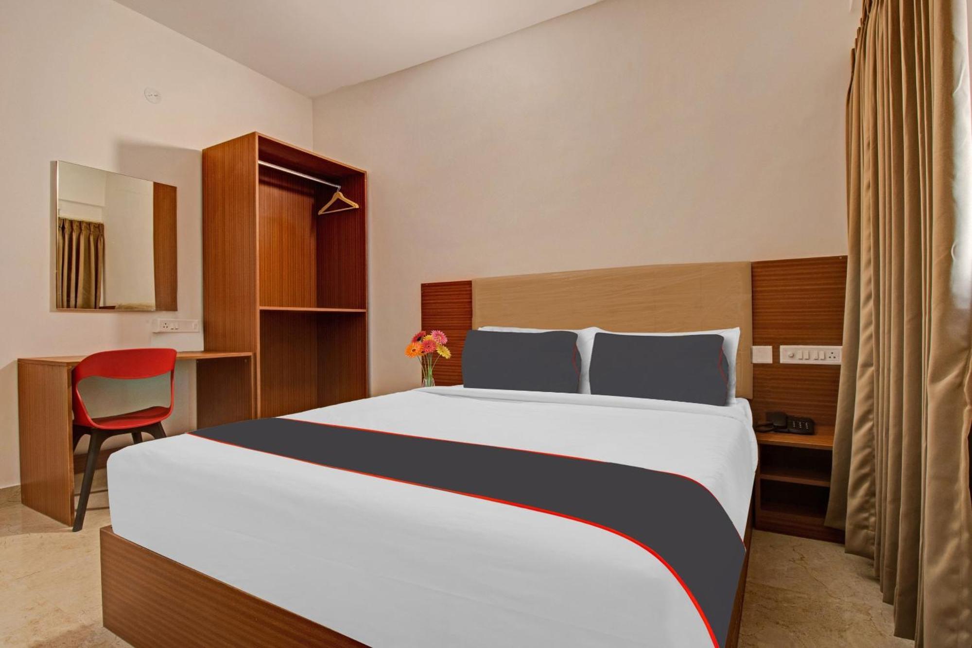 Super Collection O Petals Otium Business Hotel Bangalore Dış mekan fotoğraf