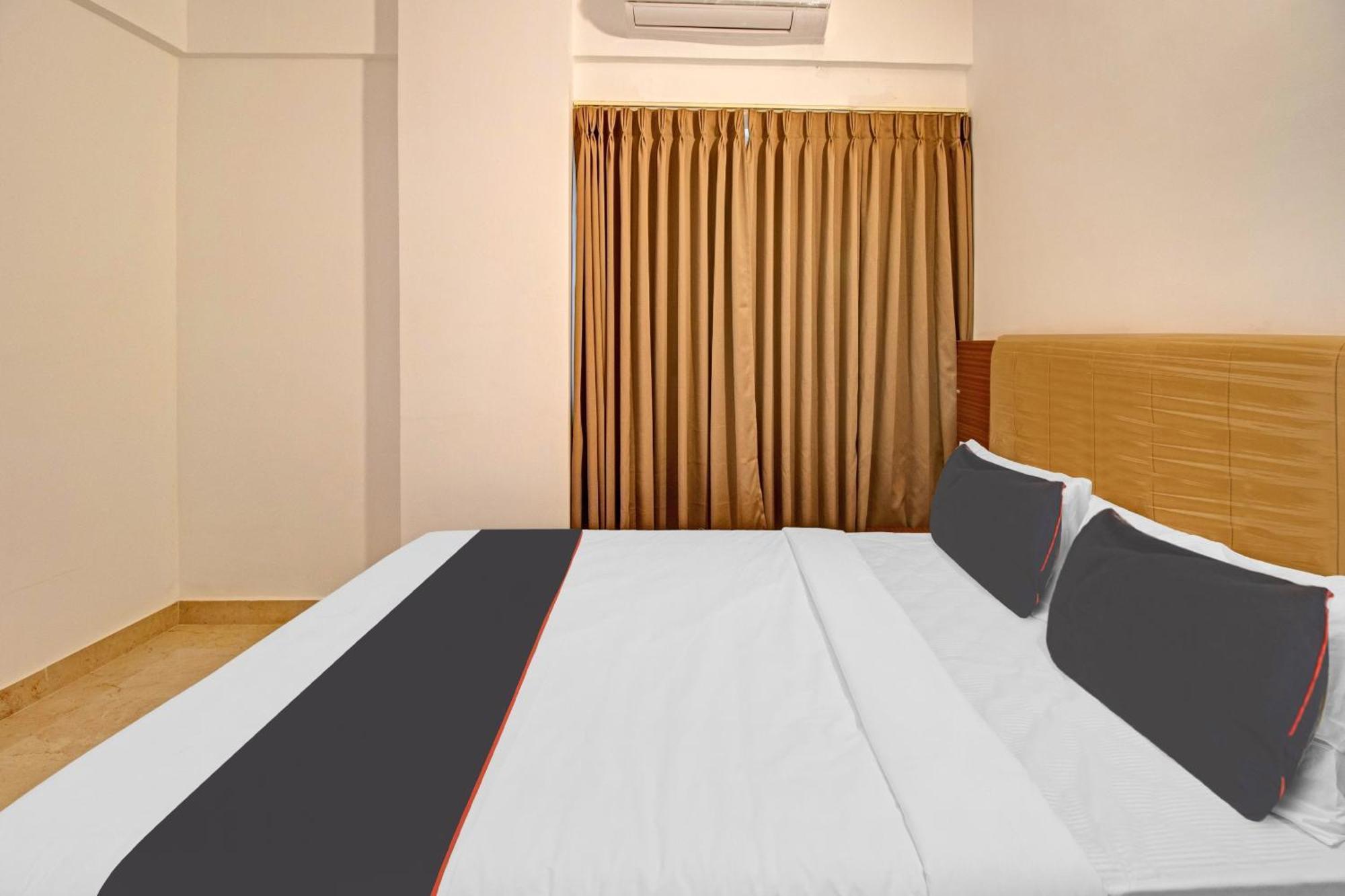Super Collection O Petals Otium Business Hotel Bangalore Dış mekan fotoğraf