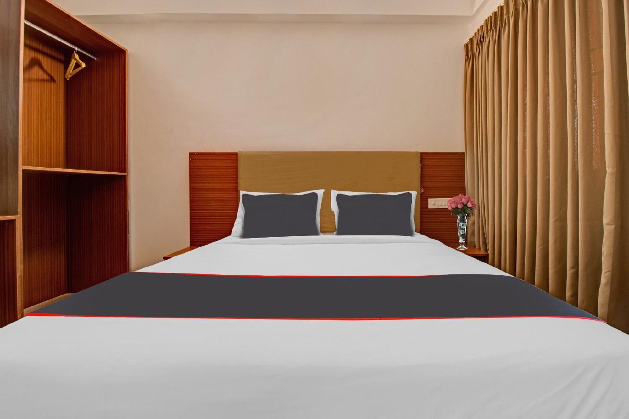 Super Collection O Petals Otium Business Hotel Bangalore Dış mekan fotoğraf