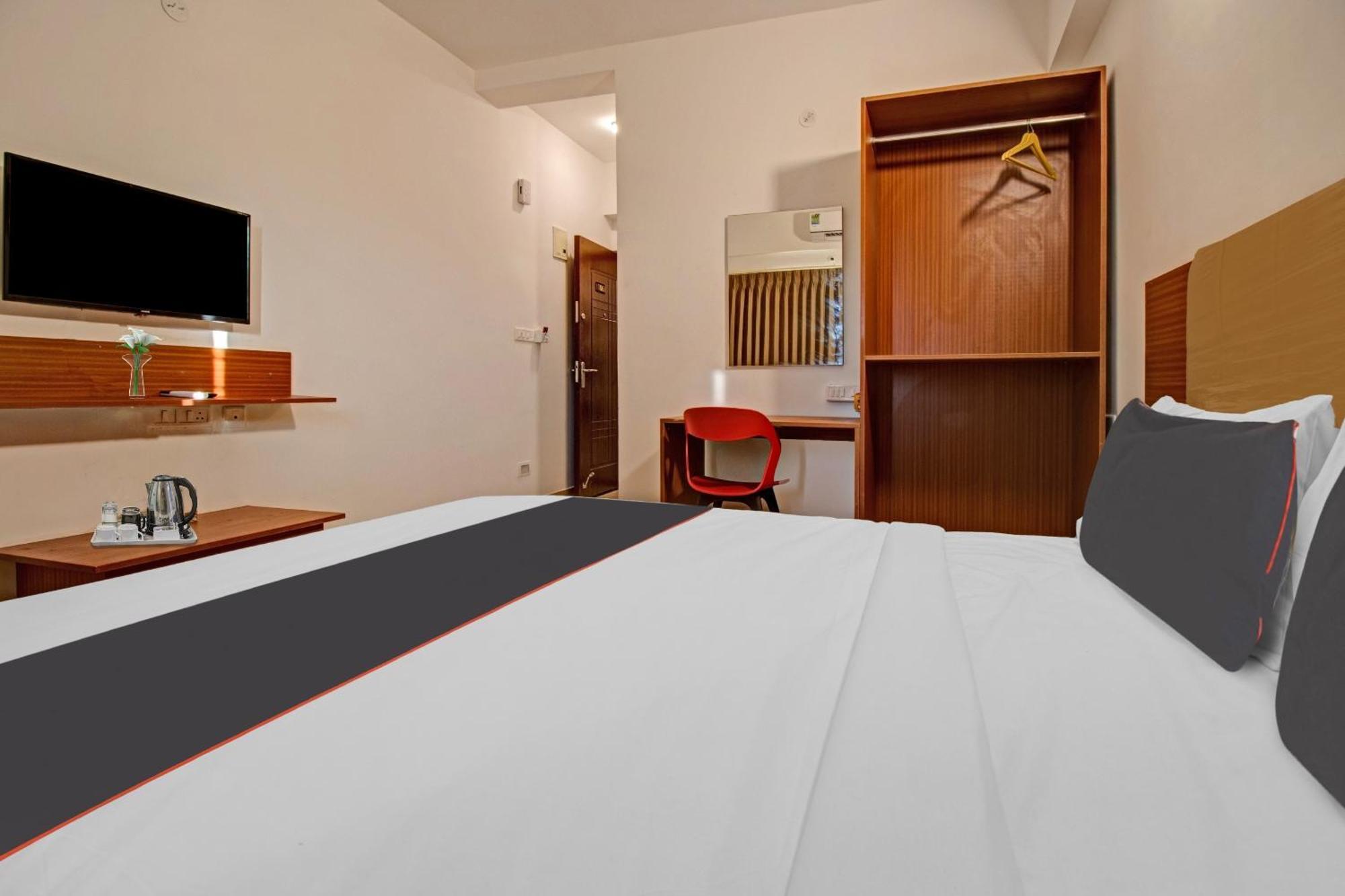 Super Collection O Petals Otium Business Hotel Bangalore Dış mekan fotoğraf